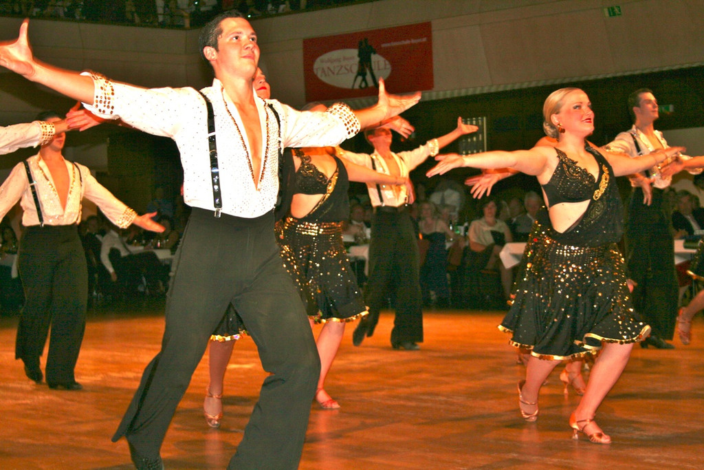 BK_fruehlingsball_montforthaus 32_jpg-1304880158