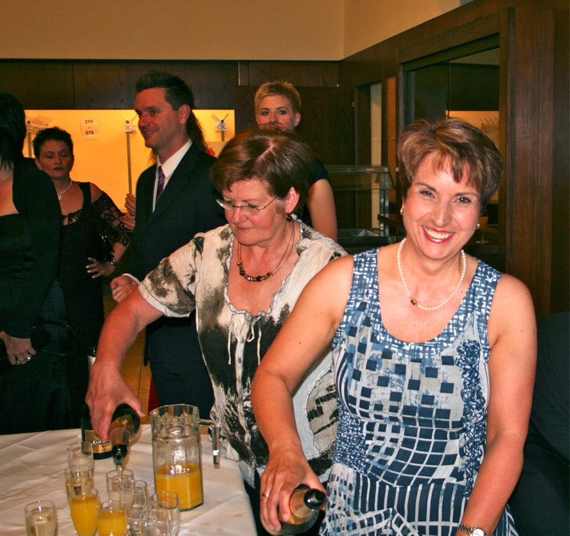 BK_fruehlingsball_montforthaus_jpg-1304880202
