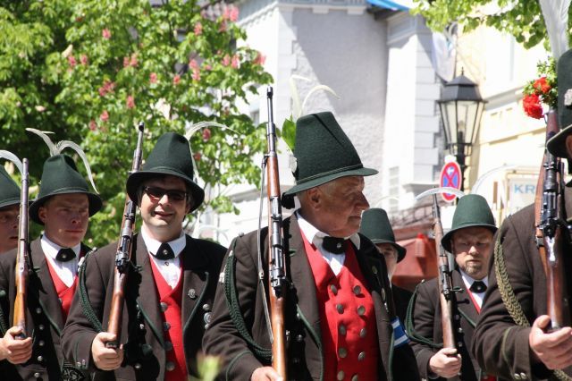 normal_08052011schuerlaktivnews__108_.JPG