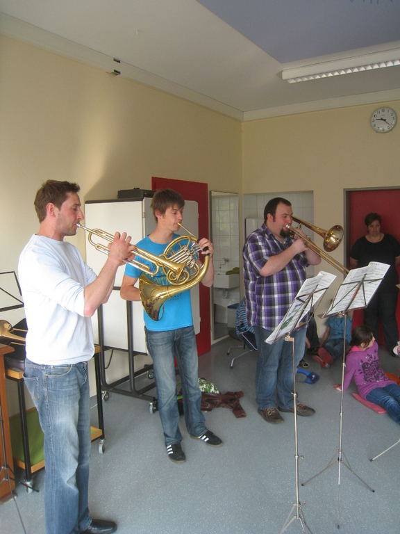 MSL Besuch in der Volksschule 2011 _29__jpg-1304954002