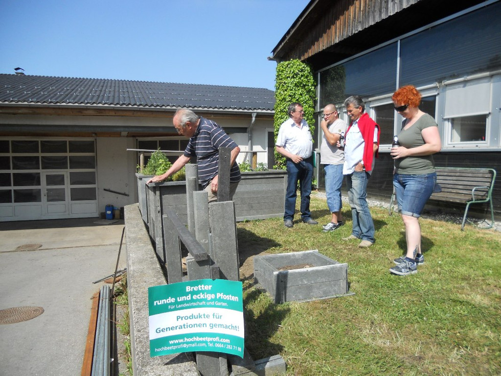 Wirtschaftshof Info Tag Hochbeet 2011 _19__jpg-1305115405