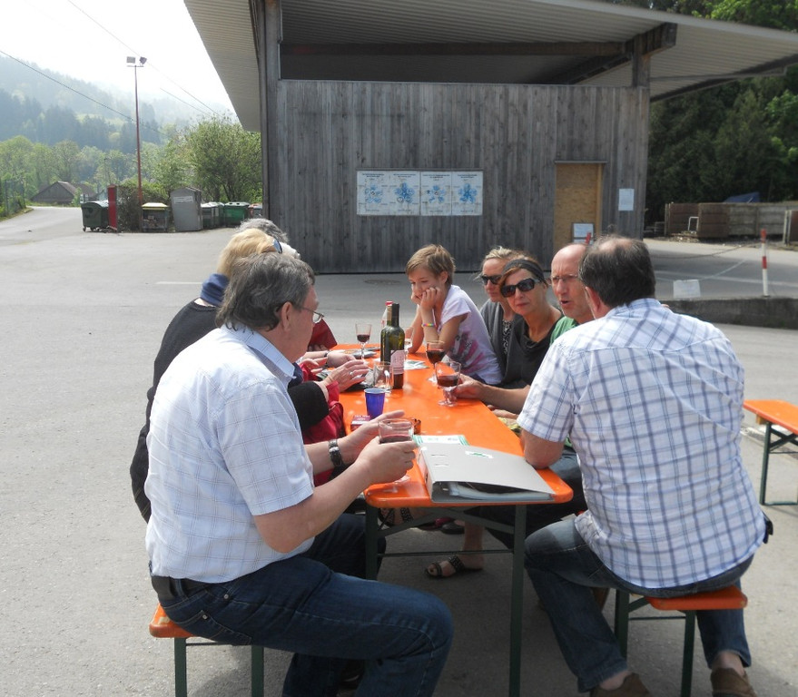 Wirtschaftshof Info Tag Hochbeet 2011 _29__JPG-1305115479