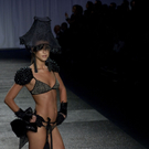 Hope Lingerie-Show in Sao Paulo