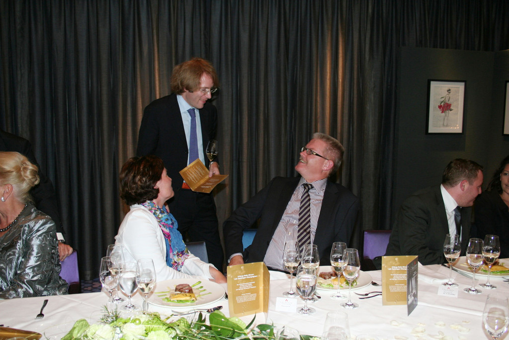 IMG_9207_jpg-1305308011