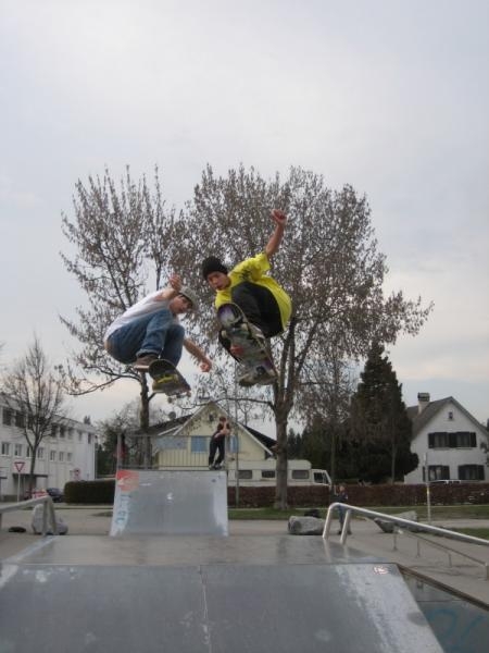 020409 Skaterplatz Oberau 023.jpg
