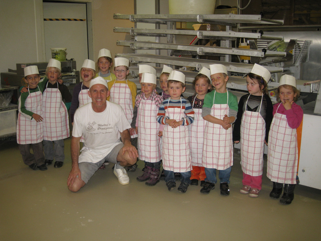 Kindergarten bei Walter_Brotl__dili 376_JPG-1305386730