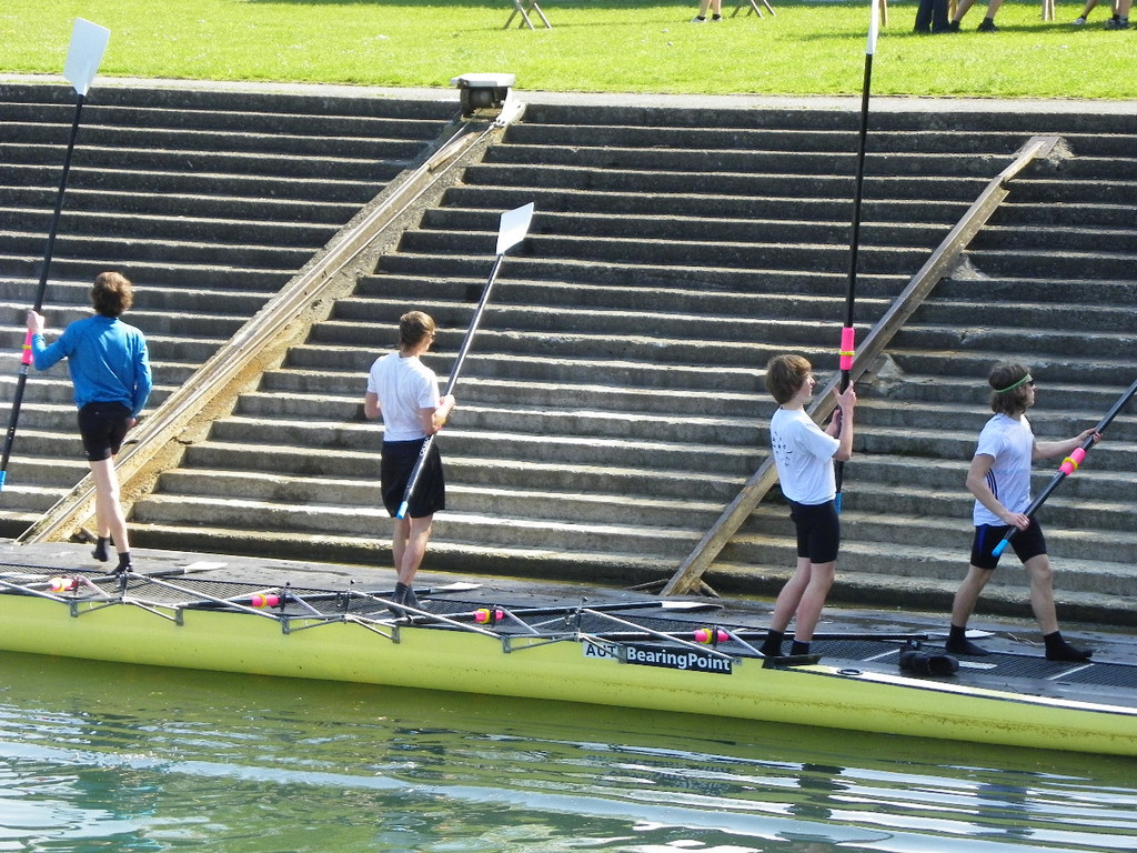 110_2318_JPG-1305387843