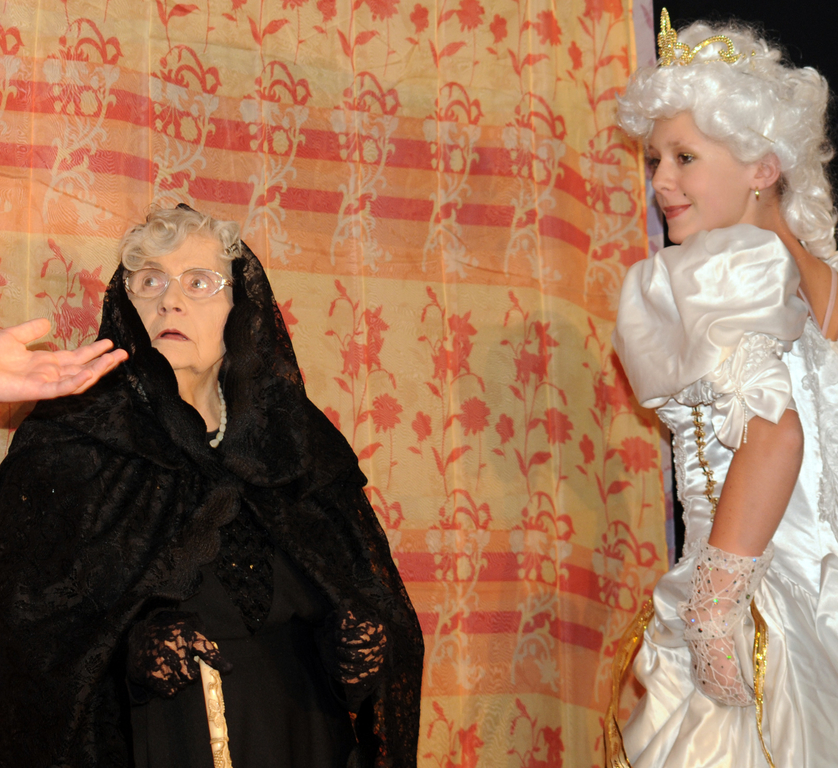 Schultheater H__chst 14_05_2011 15_jpg-1305535077