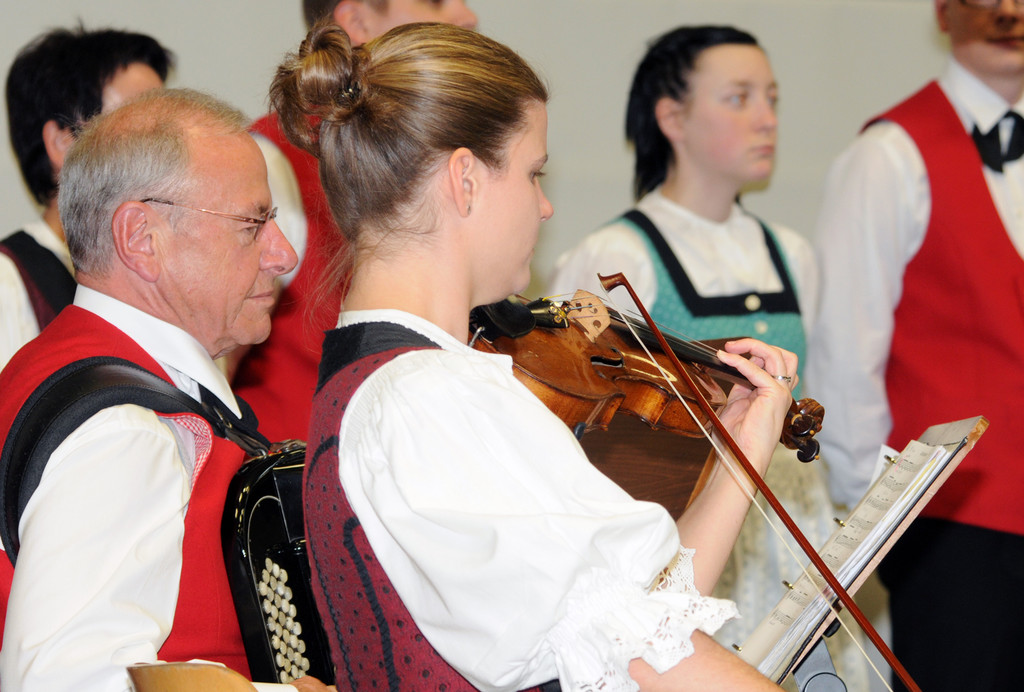 Tracht H__chst 15_05_2011 6_jpg-1305563919