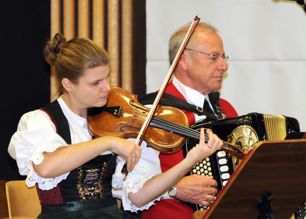 Tracht H__chst 15_05_2011 73_jpg-1305564334