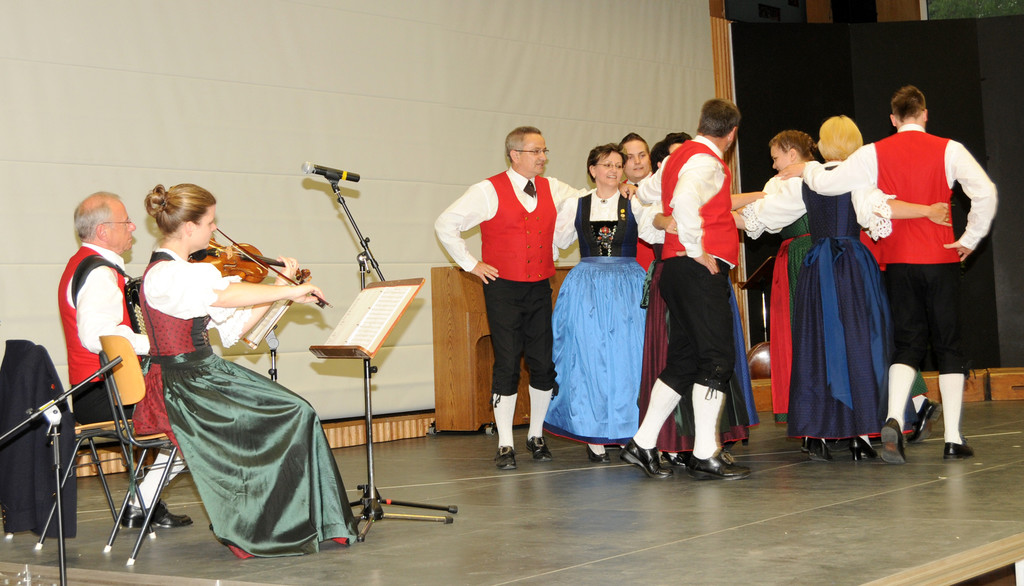 Tracht H__chst 15_05_2011 75_jpg-1305564350