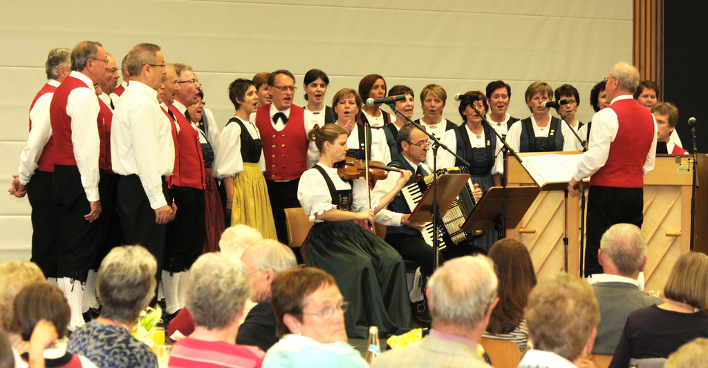 Tracht H__chst 15_05_2011 144_jpg-1305564841