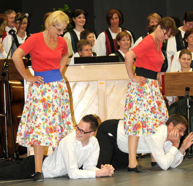 Tracht H__chst 15_05_2011 181_jpg-1305564991