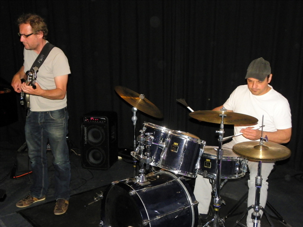 110_7618_JPG-1305584585