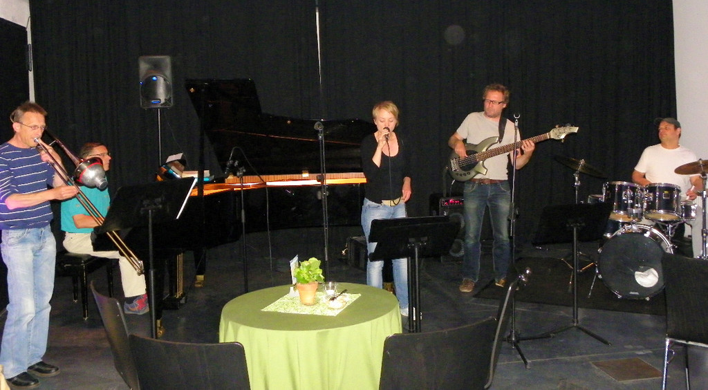 110_7623_JPG-1305584518