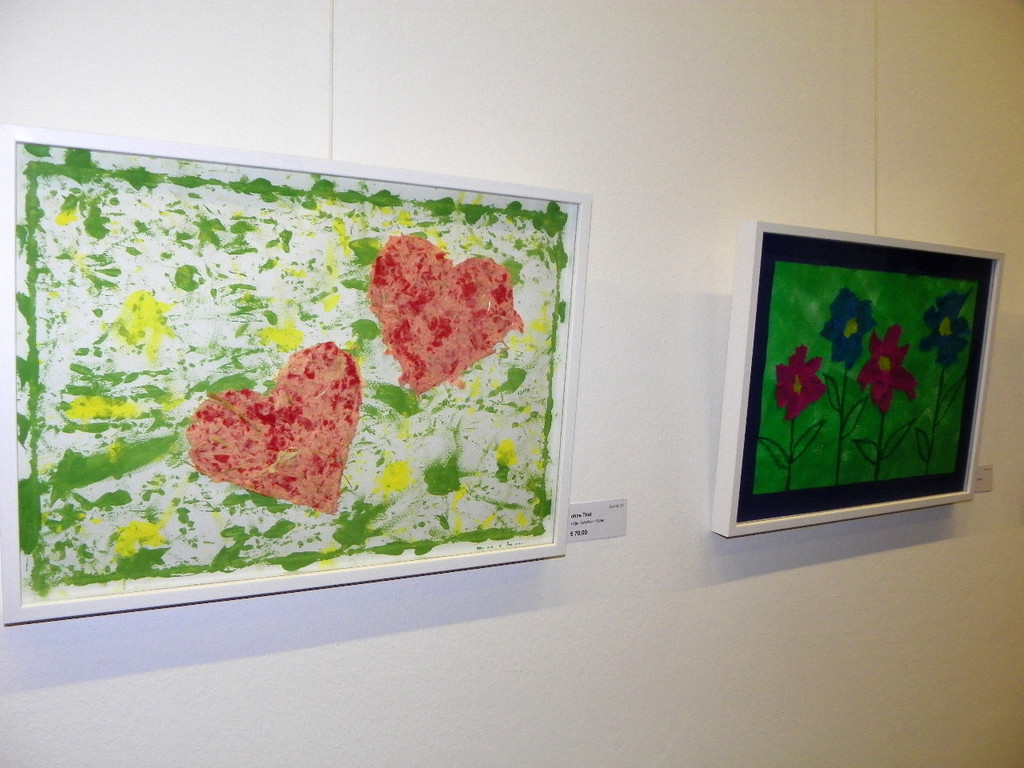 110_7697_JPG-1305585311