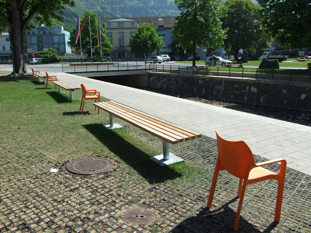 stuhl8_jpg-1305645036