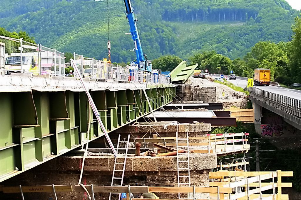 normal_17052011brueckeffaktivnews_009.jpg