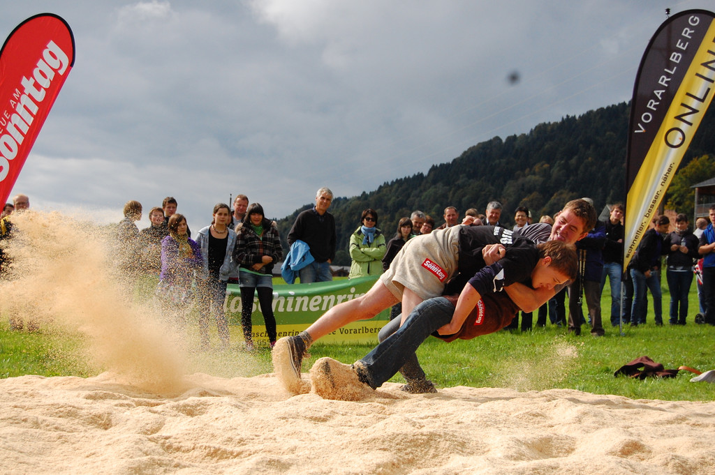 10-09 Vbg Schwinger Bild.JPG