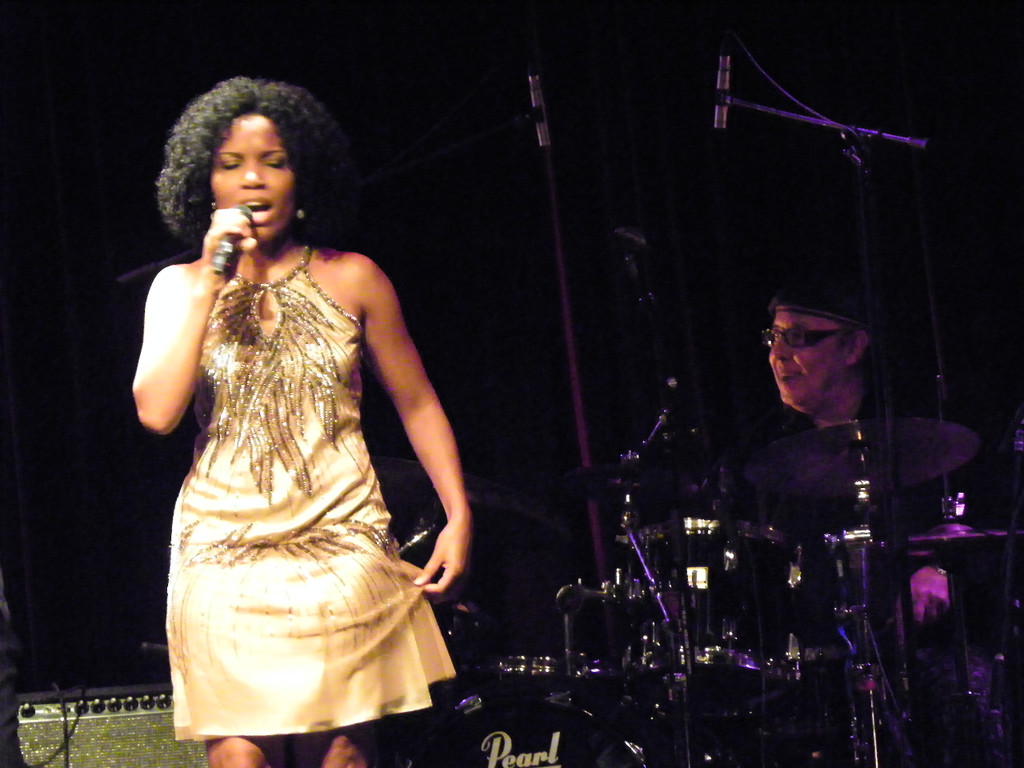 110_8890_JPG-1305844182