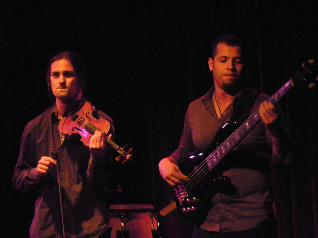 110_8883_JPG-1305844151