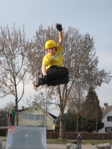020409 Skaterplatz Oberau 042.jpg
