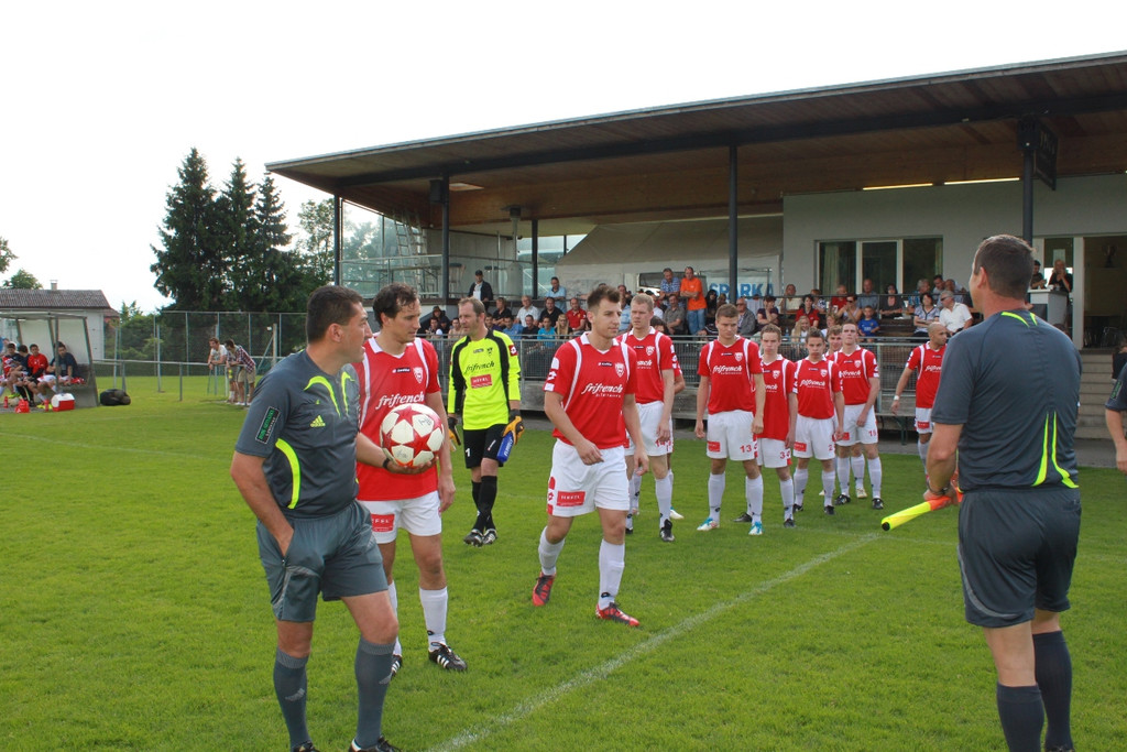 Fu__ball Kampfmannschaft Sieg Schwarzach 21-05-2011 _10__jpg-1306053812