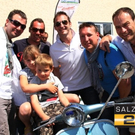 Bilder der Roller-Weihe des Vespa Clubs Flachgau