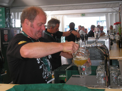 P3230028_JPG-1306067812