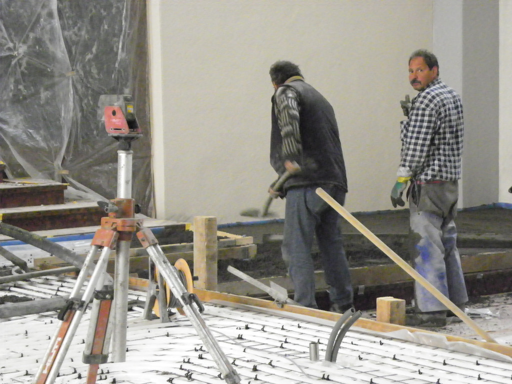 110_5195_JPG-1306098016