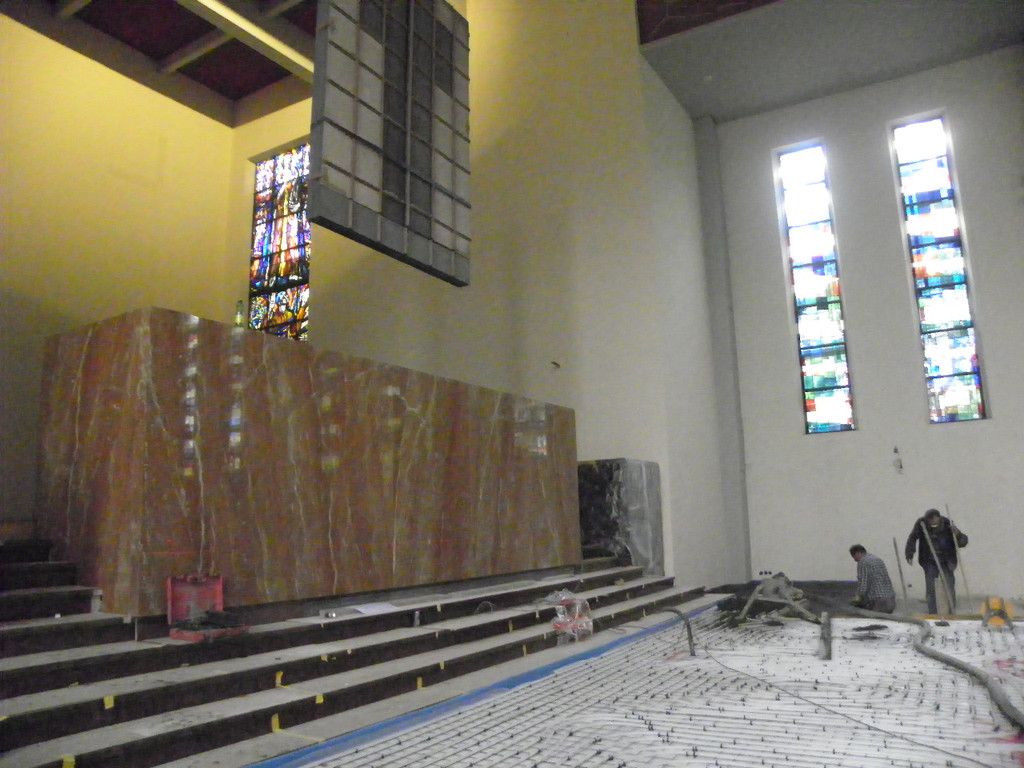 110_5201_JPG-1306097915