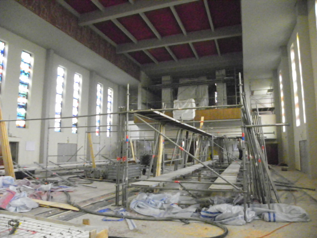 110_5203_JPG-1306097929