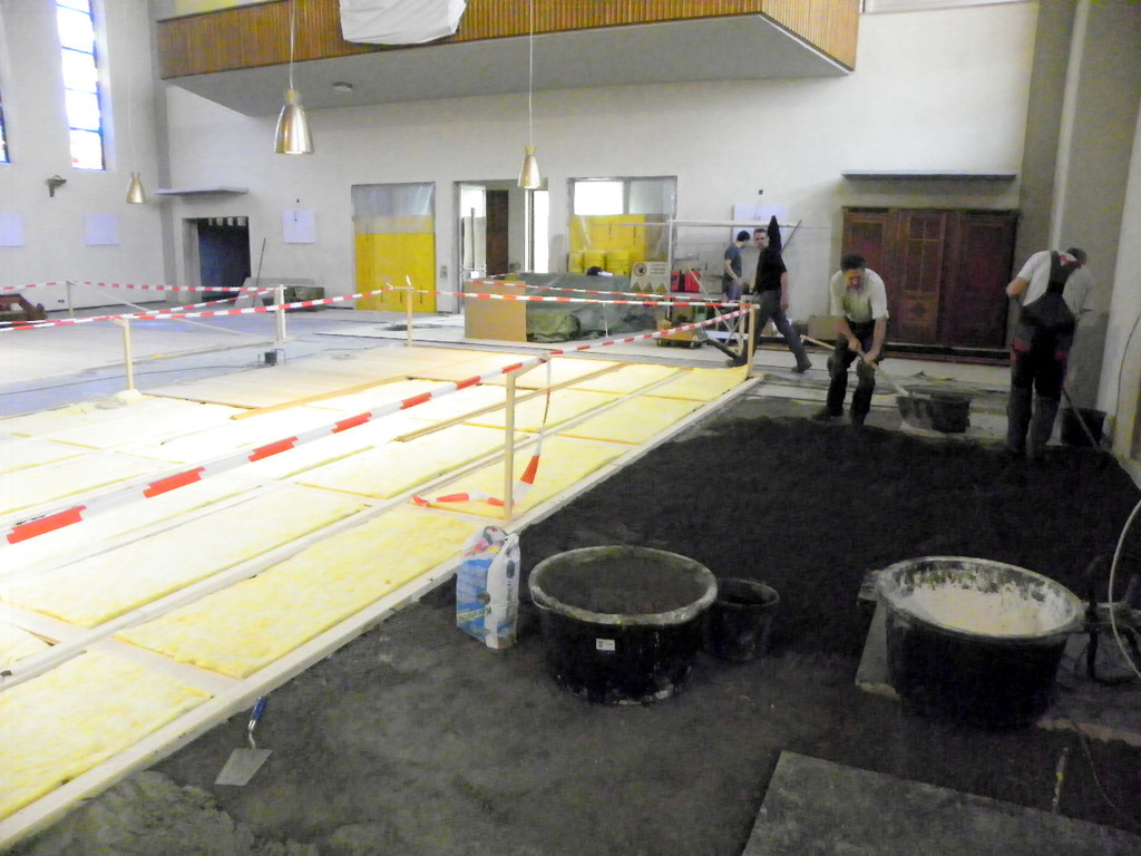 110_7861_JPG-1306097947