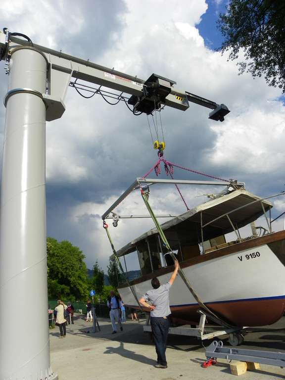 110_9795_JPG-1306109502