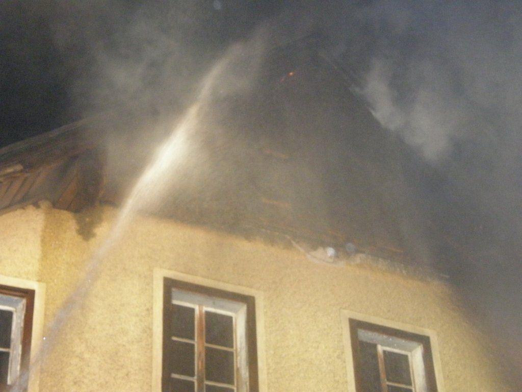 e-110522-29.JPG
