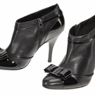 Stiefeletten von Salvatore Ferragamo um € 600,-
