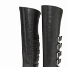 Stiefel von Casadei um € 955,-