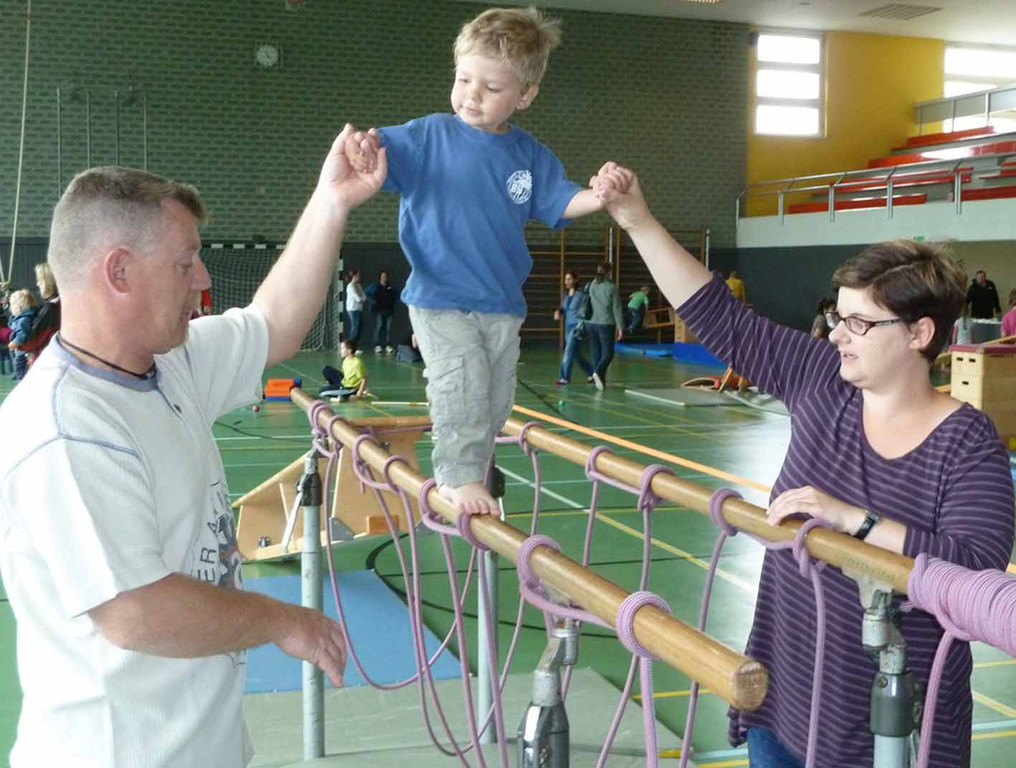 Spielefest6Balance_jpg-1306153994