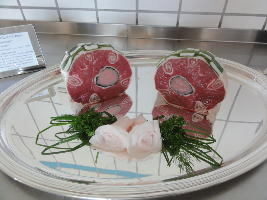 festlicher Rinderbraten _Schachbrett_.jpg
