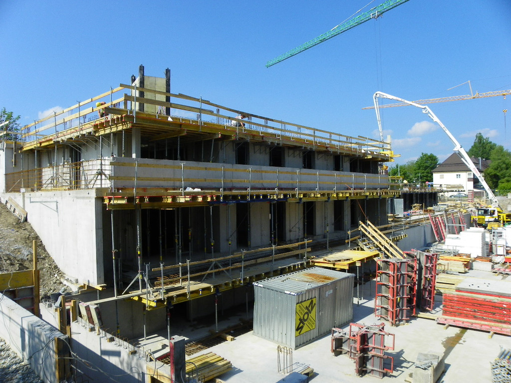 4_5_11 127_jpg-1306180894