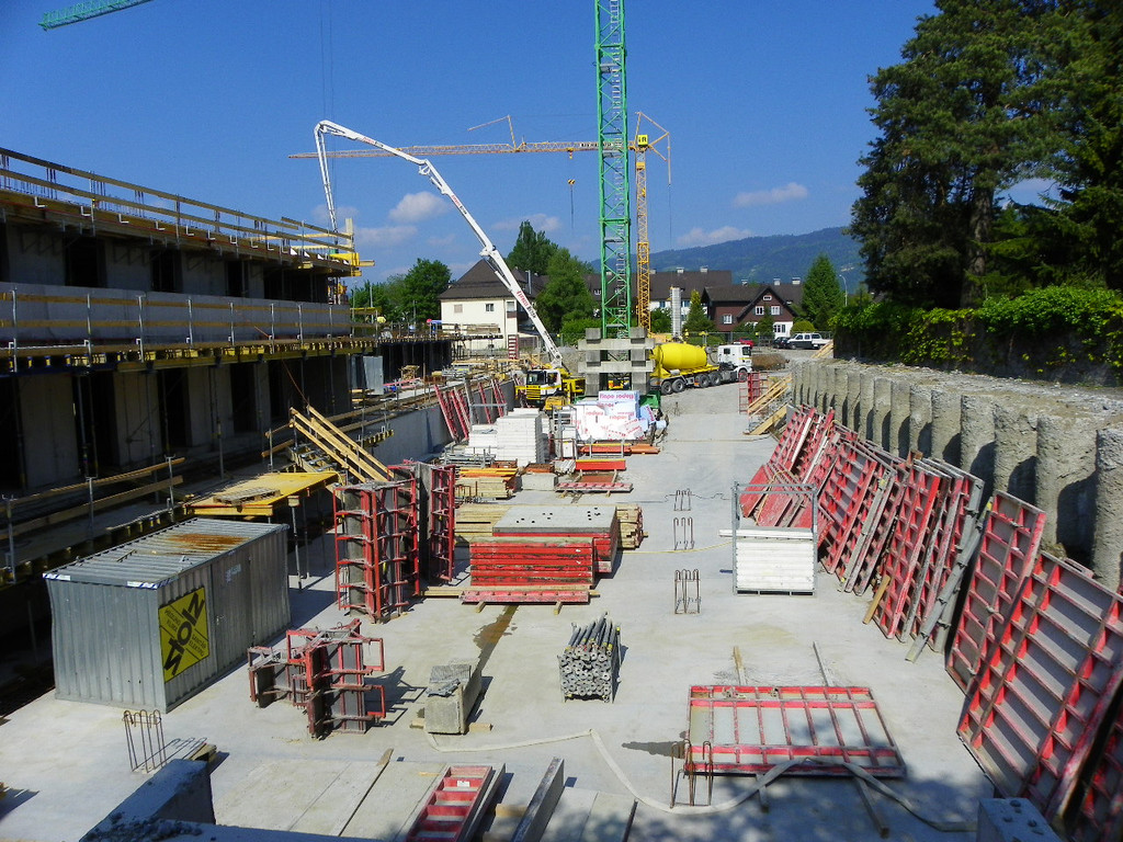 4_5_11 128_jpg-1306180902