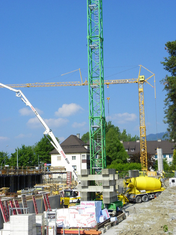 4_5_11 132_jpg-1306180909