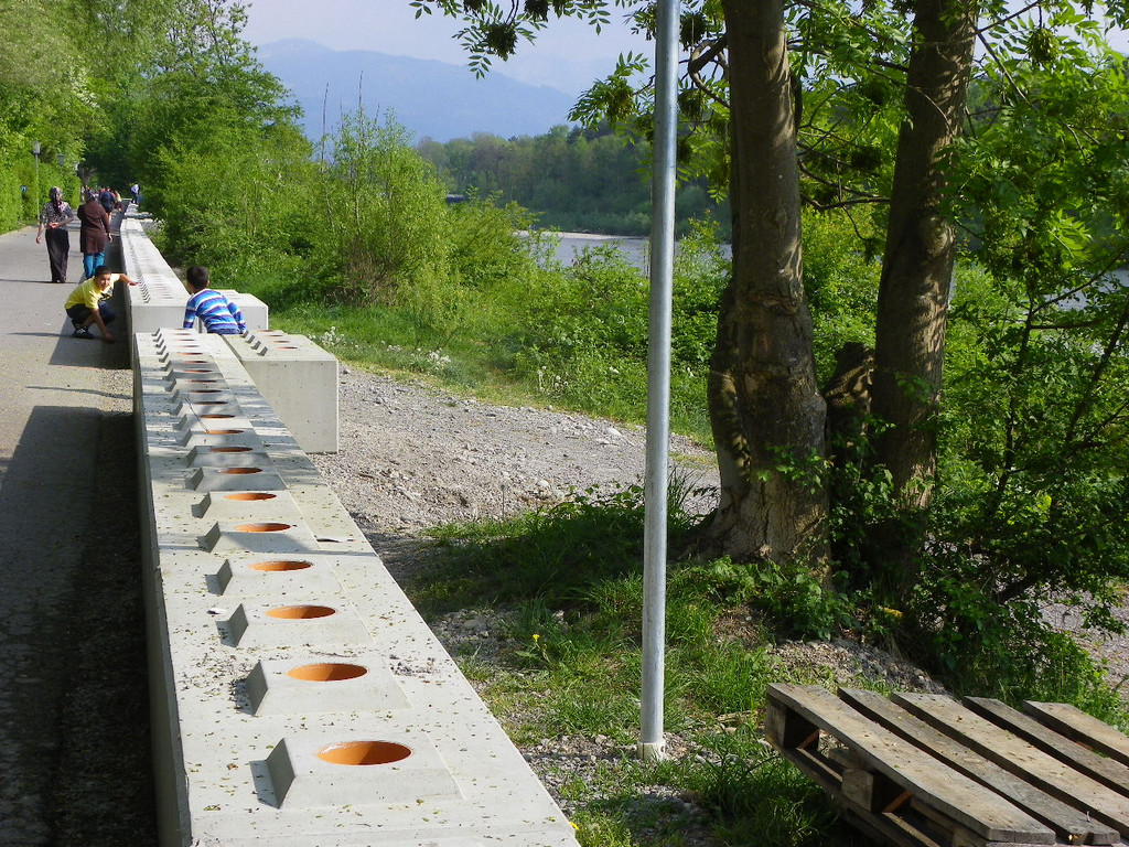 110_4995_JPG-1306183516