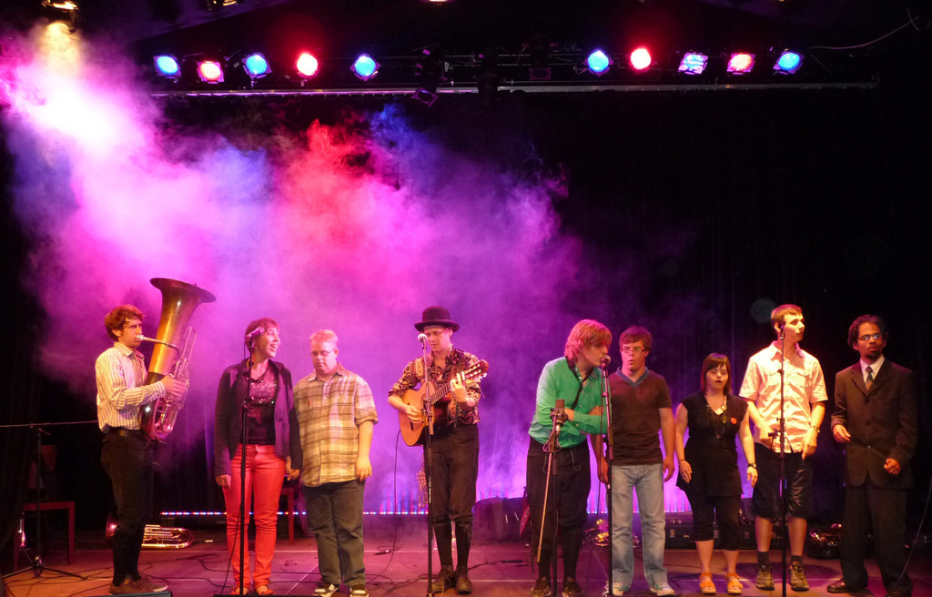 vo_mello_JPG-1306187288