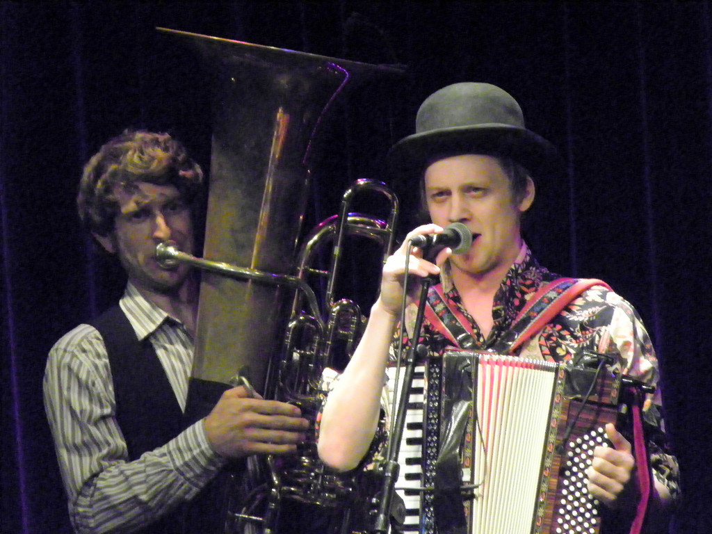 110_9861_JPG-1306187351