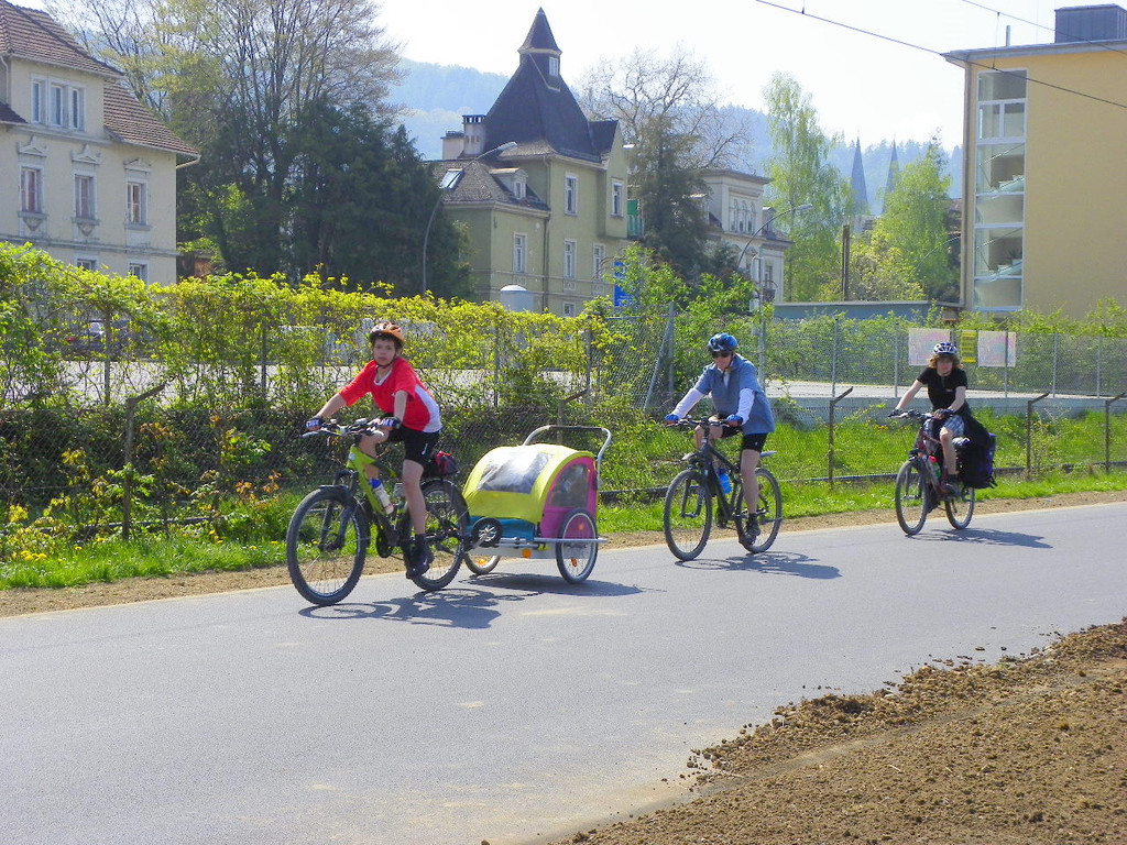 19_4_11 121_jpg-1306190985