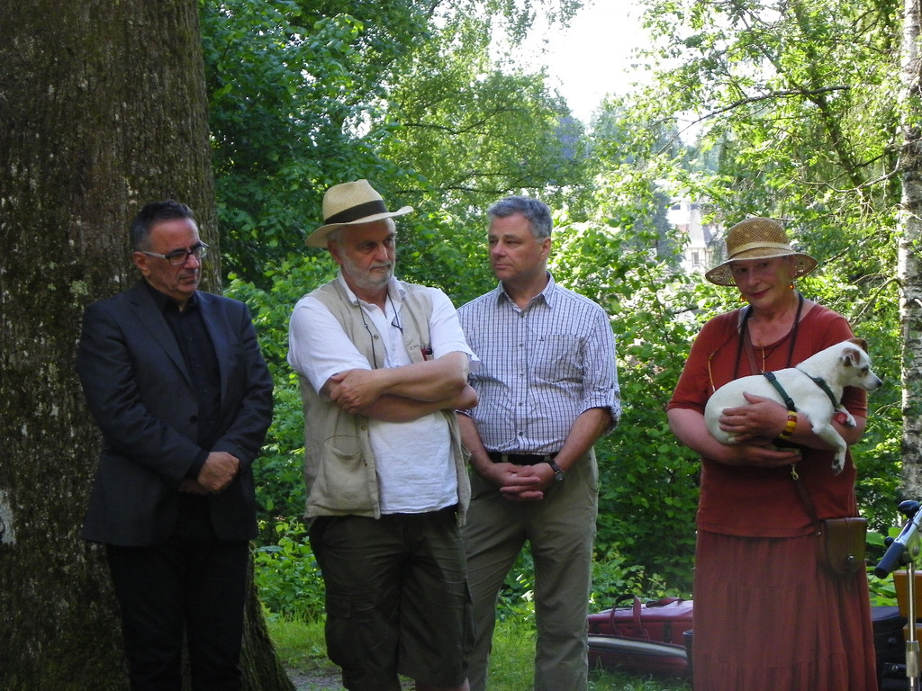 110_9706_JPG-1306192238