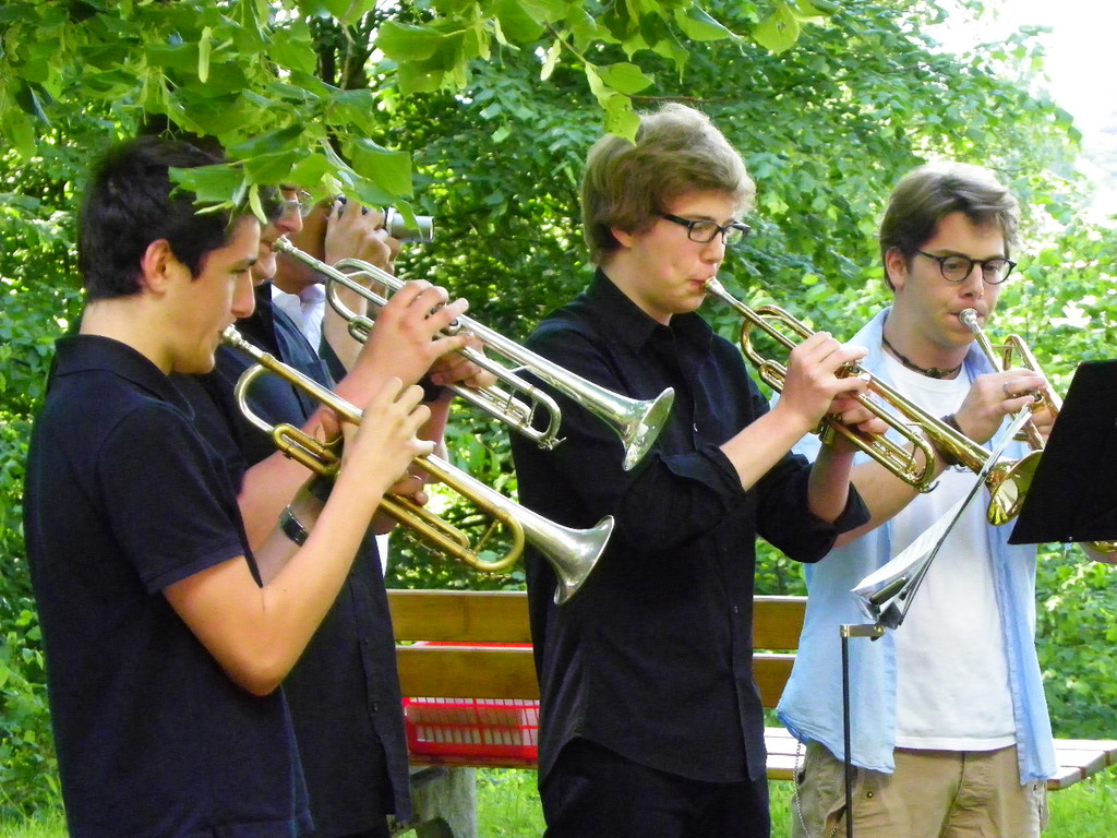 110_9715_JPG-1306192272