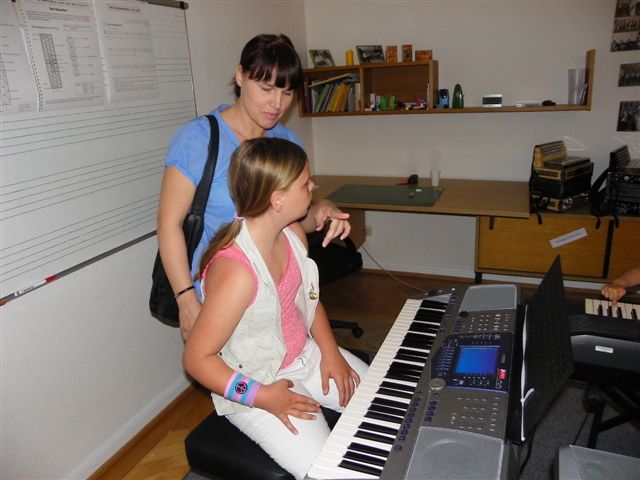 111_0452_JPG-1306195309