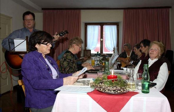 2009-12-Adventfeier_HW_7421_01.JPG
